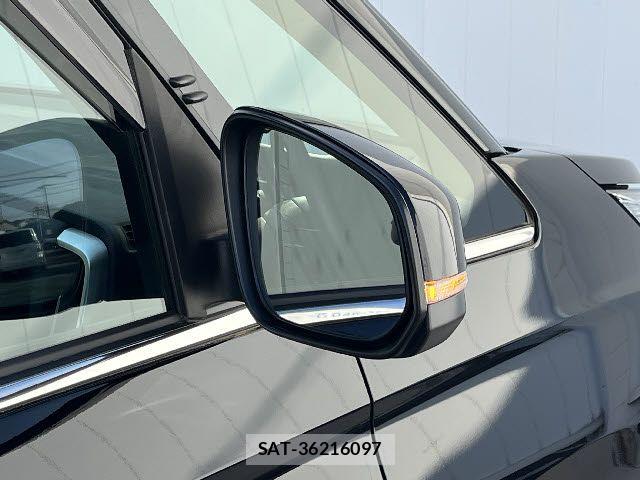 Toyota VOXY 2025-05 6999058-24