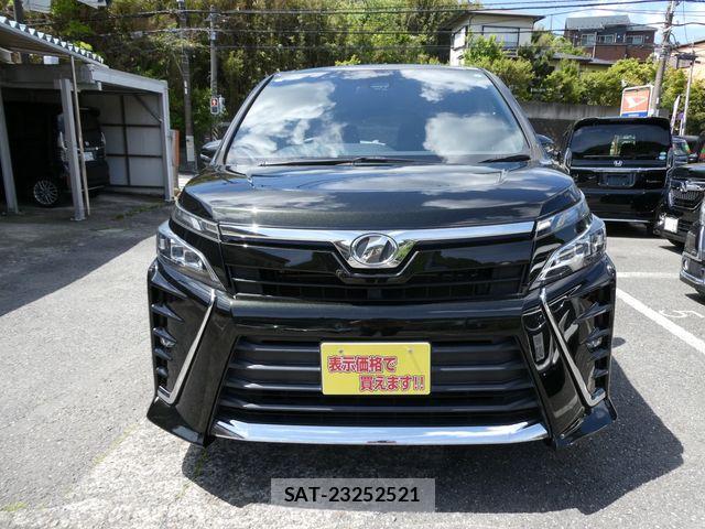 Toyota VOXY 2017-09 6999096-8
