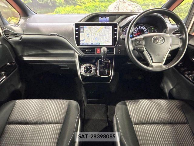 Toyota VOXY 2019-08 6999082-1