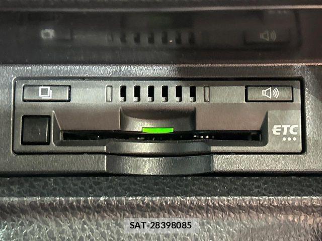 Toyota VOXY 2019-08 6999082-5