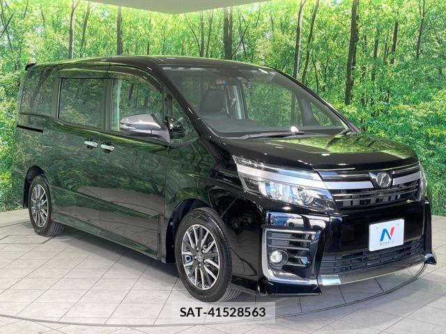 Toyota VOXY 2017-05 6999094-16