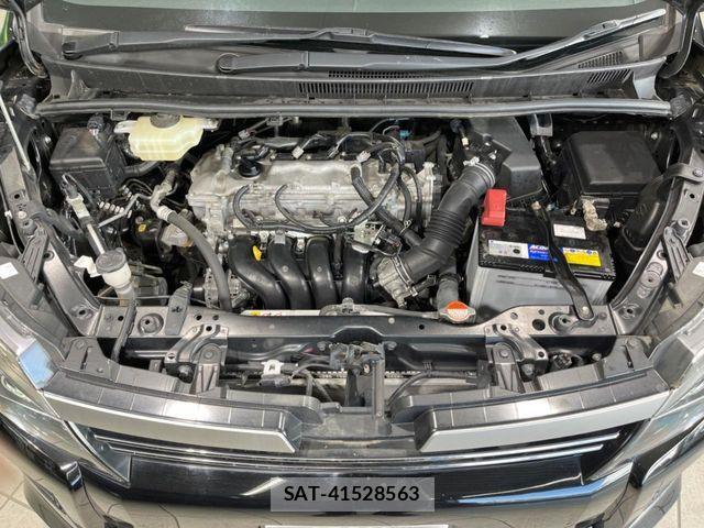 Toyota VOXY 2017-05 6999094-18
