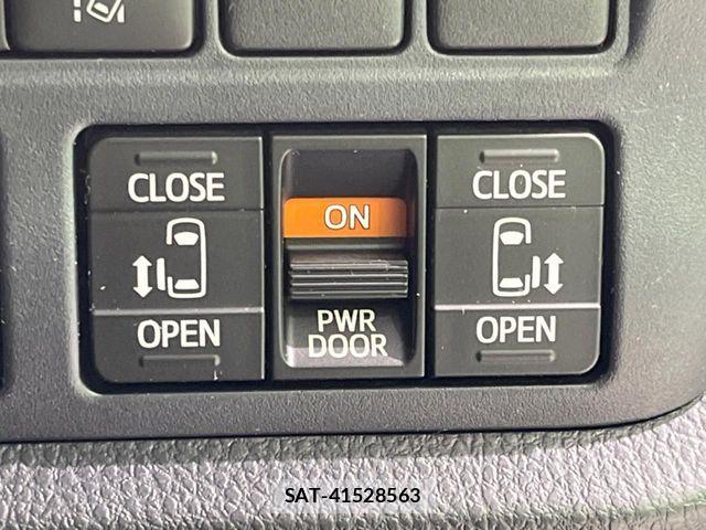 Toyota VOXY 2017-05 6999094-5