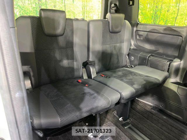 Toyota VOXY 2021-09 6999070-9