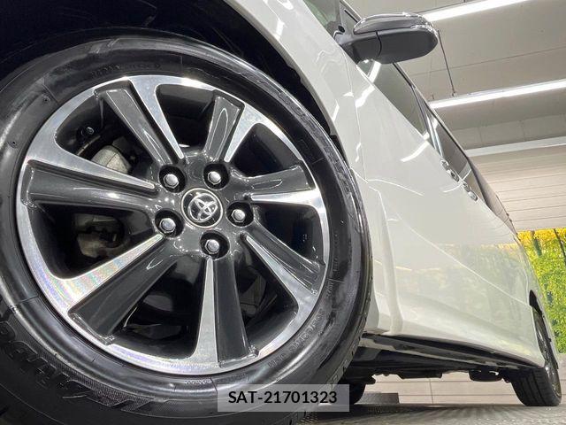 Toyota VOXY 2021-09 6999070-13