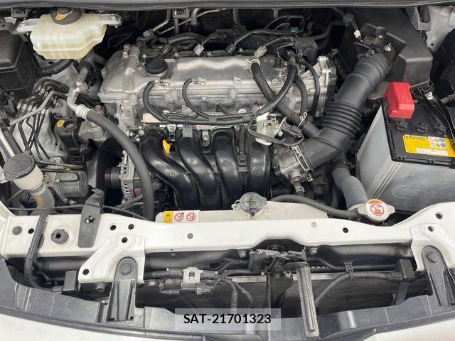 Toyota VOXY 2021-09 6999070-17