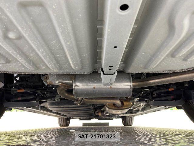 Toyota VOXY 2021-09 6999070-18