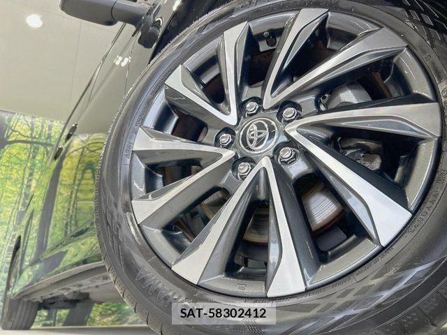 Toyota VOXY 2023-03 6999060-12