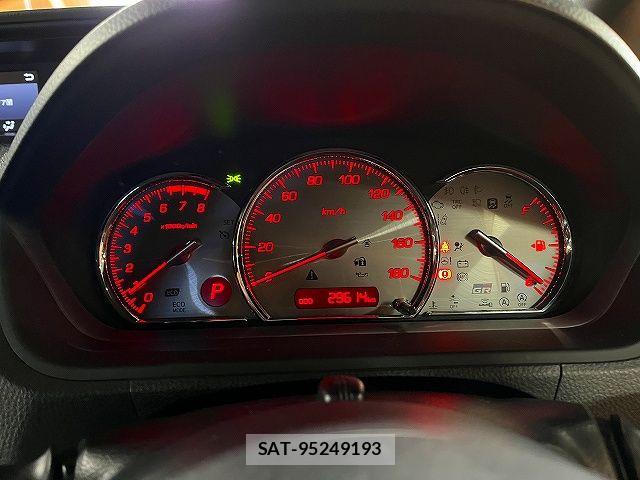 Toyota VOXY 2020-08 6999072-7