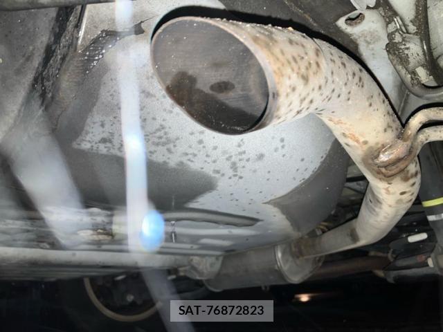 Toyota VOXY 2015-02 6999108-8