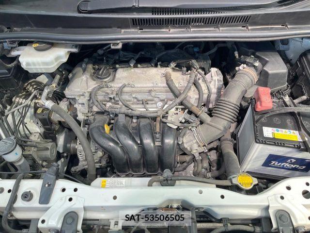 Toyota VOXY 2015-05 6999104-17
