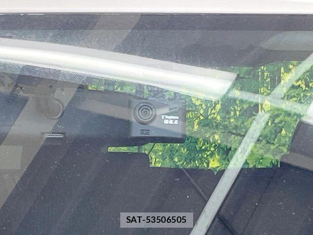 Toyota VOXY 2015-05 6999104-6