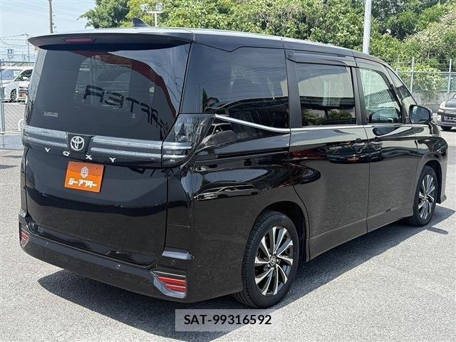 Toyota VOXY 2024-03 6999071-22