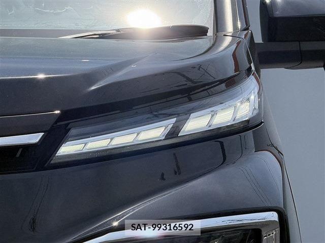 Toyota VOXY 2024-03 6999071-26