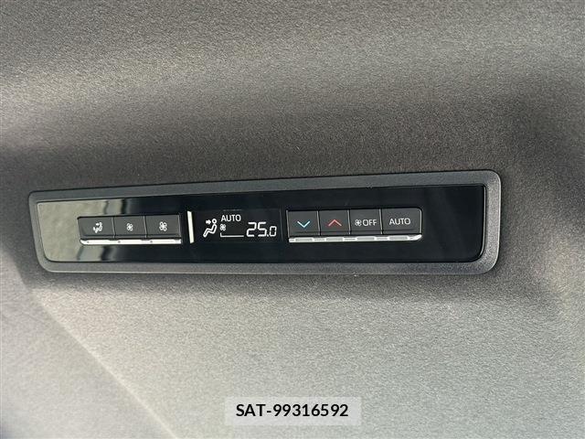 Toyota VOXY 2024-03 6999071-4