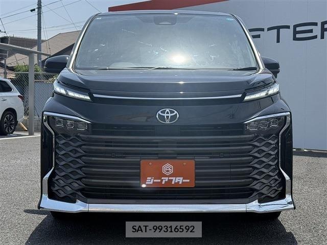 Toyota VOXY 2024-03 6999071-7