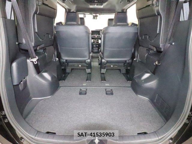 Toyota VOXY 2021-12 6999073-13