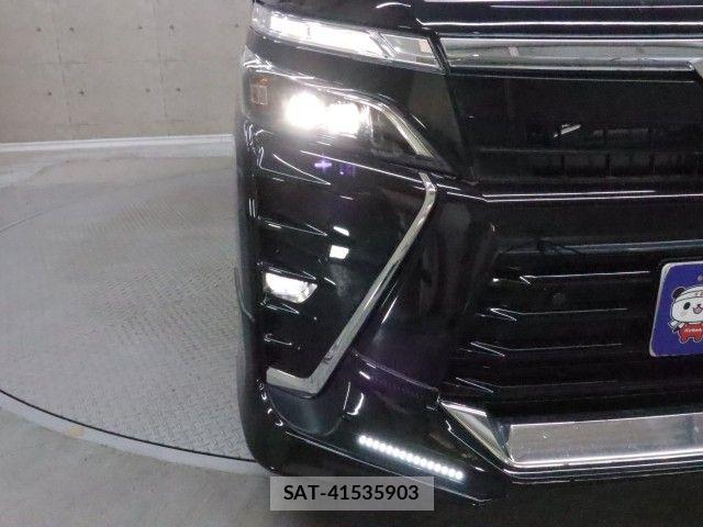 Toyota VOXY 2021-12 6999073-27