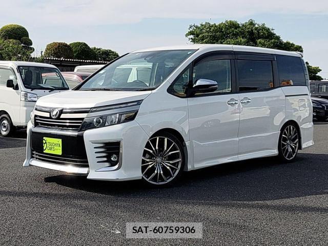 Toyota VOXY 2017-06 6999091-0