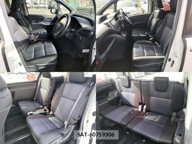 Toyota VOXY 2017-06 6999091-6