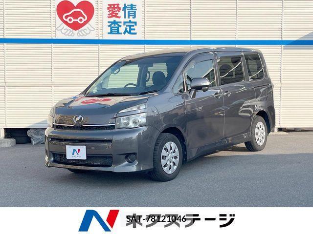 Toyota VOXY 2011-10 6999107-0