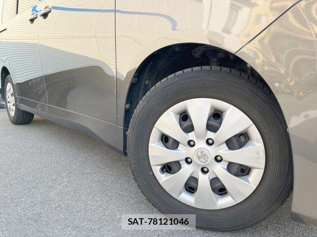 Toyota VOXY 2011-10 6999107-12