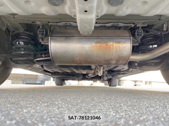 Toyota VOXY 2011-10 6999107-18