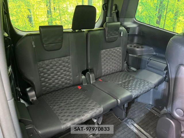 Toyota VOXY 2022-08 6999063-9