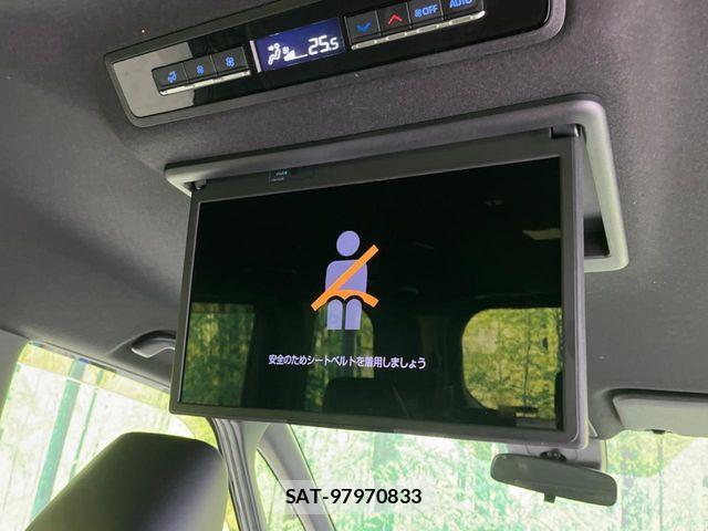 Toyota VOXY 2022-08 6999063-2