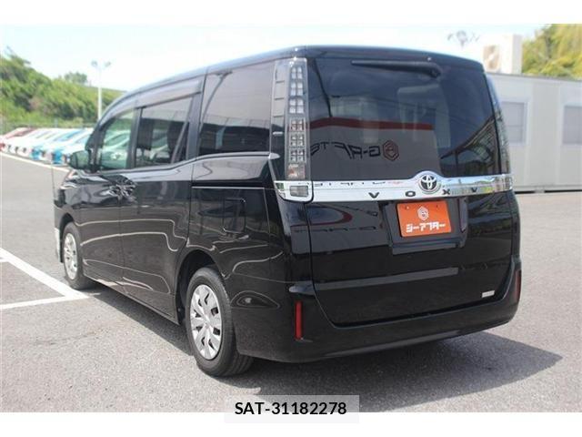 Toyota VOXY 2014-06 6999100-11