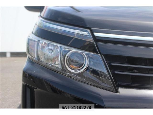 Toyota VOXY 2014-06 6999100-14