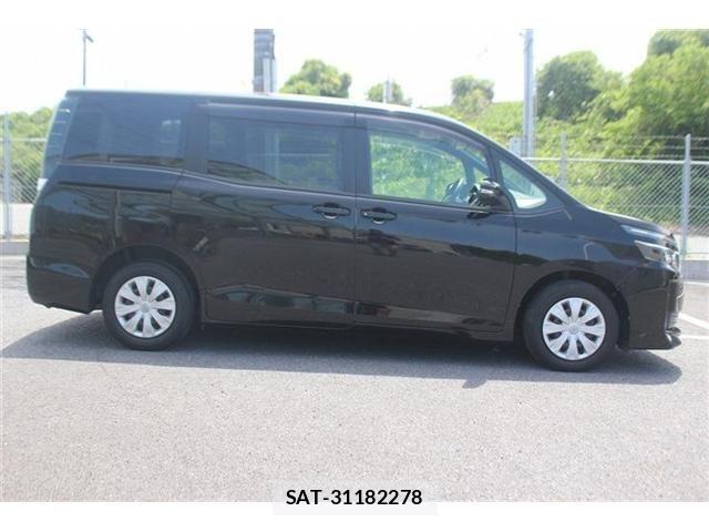 Toyota VOXY 2014-06 6999100-8