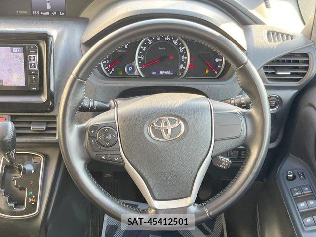 Toyota VOXY 2015-08 6999105-10