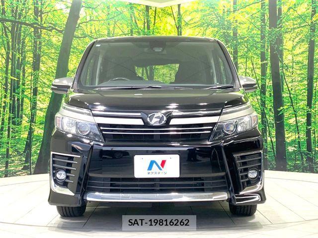 Toyota VOXY 2017-05 6999103-14