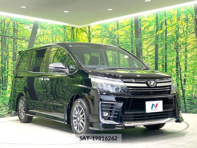 Toyota VOXY 2017-05 6999103-16