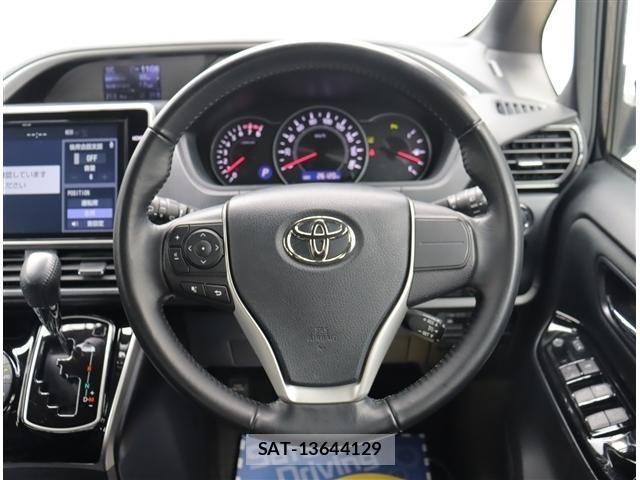 Toyota VOXY 2020-09 6999066-15