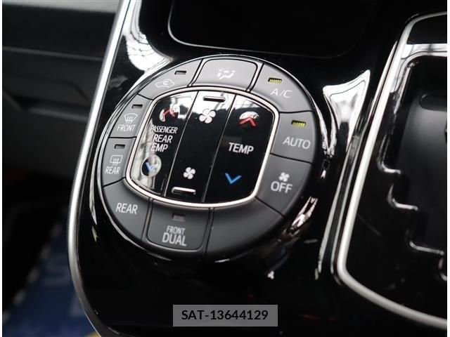 Toyota VOXY 2020-09 6999066-21