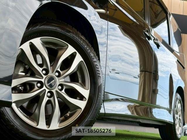Toyota VOXY 2022-12 6999067-19