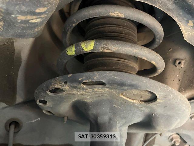 Toyota VOXY 2018-03 6999095-19