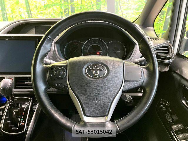 Toyota VOXY 2020-02 6999085-12