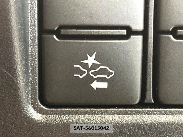 Toyota VOXY 2020-02 6999085-6