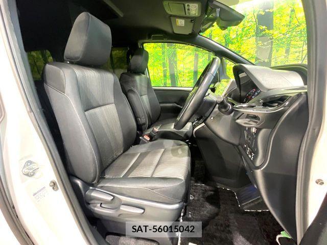 Toyota VOXY 2020-02 6999085-8