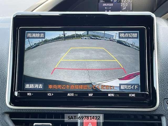 Toyota VOXY 2018-12 7021858-5
