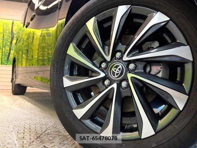 Toyota VOXY 2023-11 7021857-12