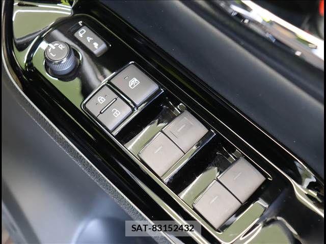 Toyota VOXY 2021-09 7021861-21