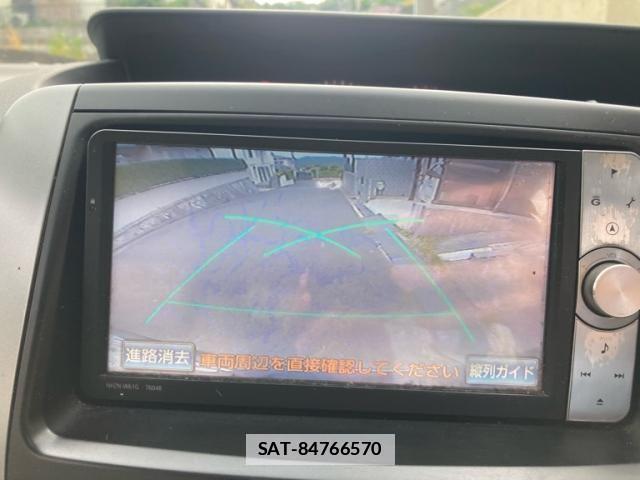 Toyota VOXY 2012-09 7021872-6