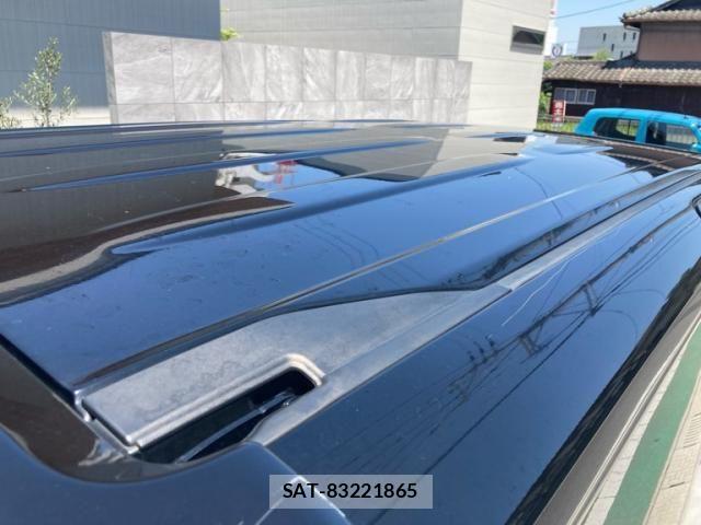 Toyota VOXY 2019-05 7021871-4