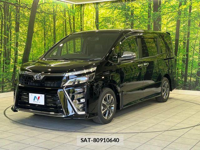 Toyota VOXY 2021-06 7021860-16