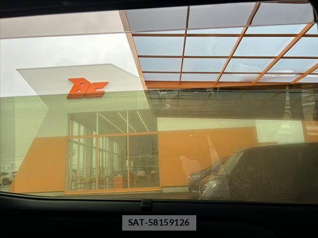 Toyota VOXY 2019-08 7021863-22