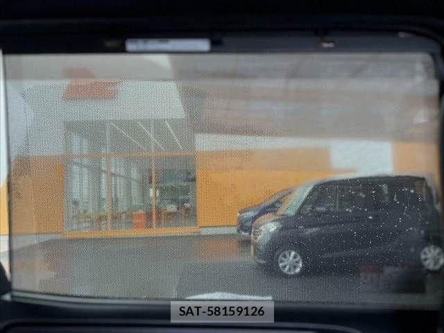Toyota VOXY 2019-08 7021863-23